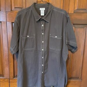 KING SIZE Short Sleeve Button-Down Charcoal Shirt Size 4XL. Excellent Condition.